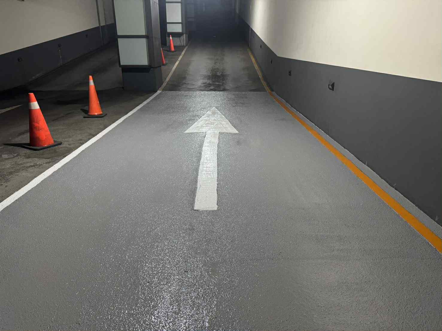 台南新光三越EPOXY地坪工程修補