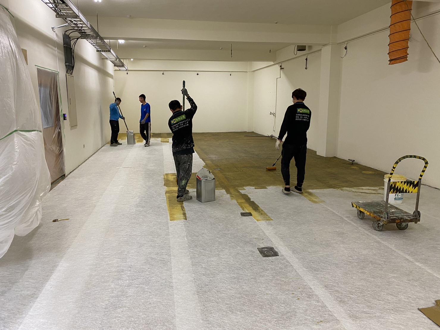 台南科學園區研究室 FRP-EPOXY強化地坪 牆面油漆翻新