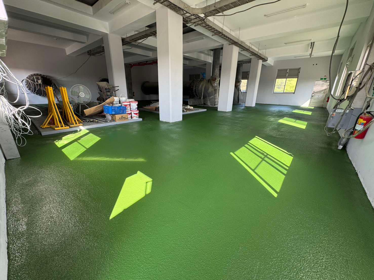 高雄湖內抽水站EPOXY金鋼砂地坪 數量450m2 