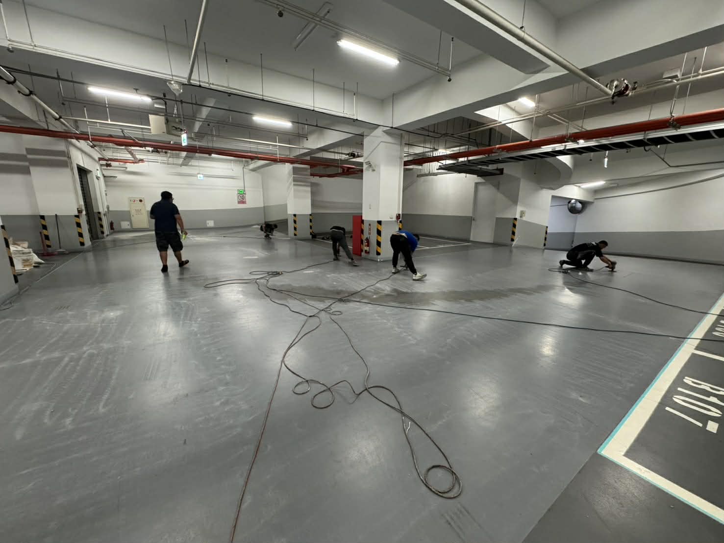 中部中華賓士地下停車場EPOXY地坪翻新