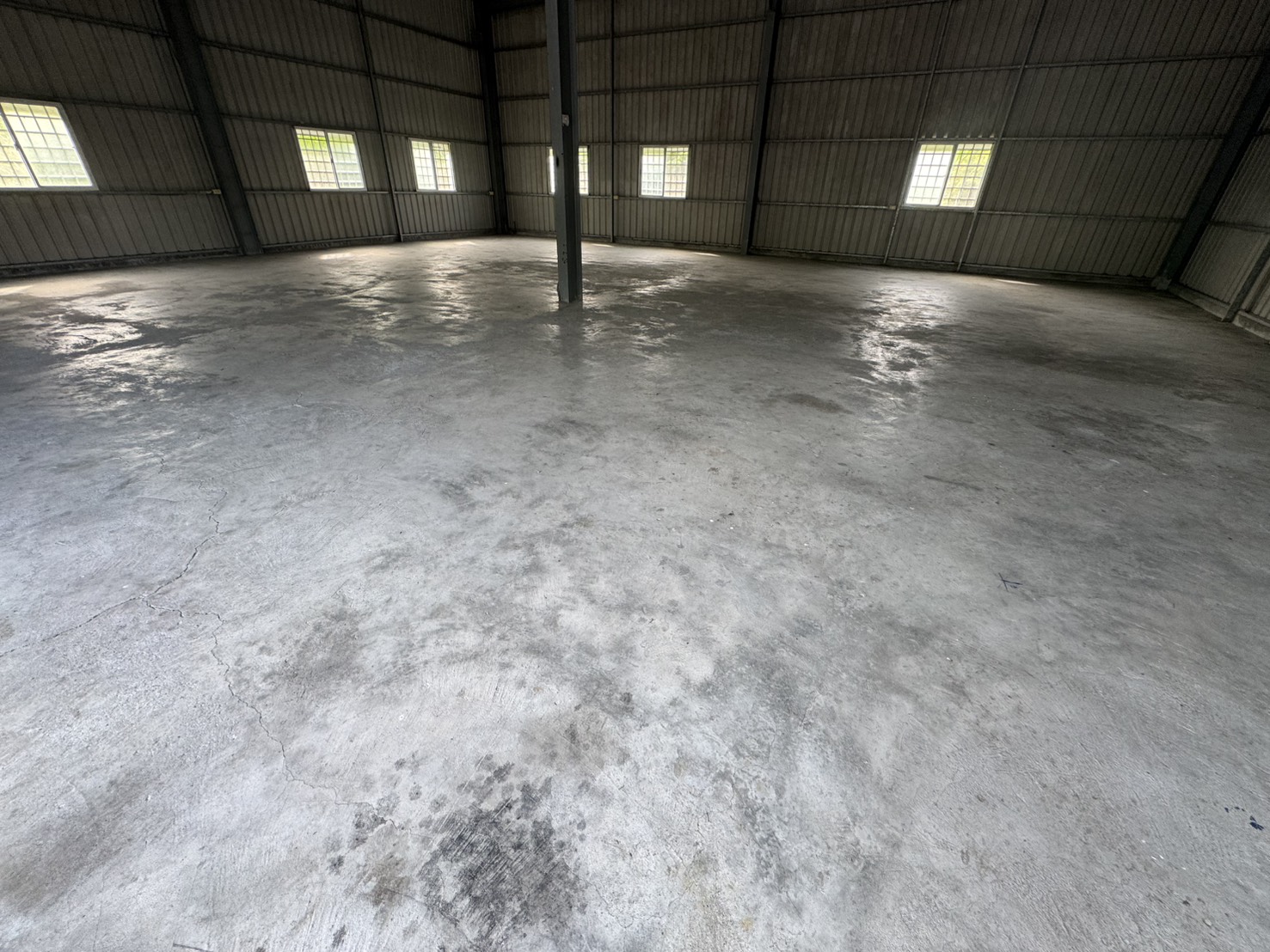 台南知名工廠倉庫EPOXY地坪