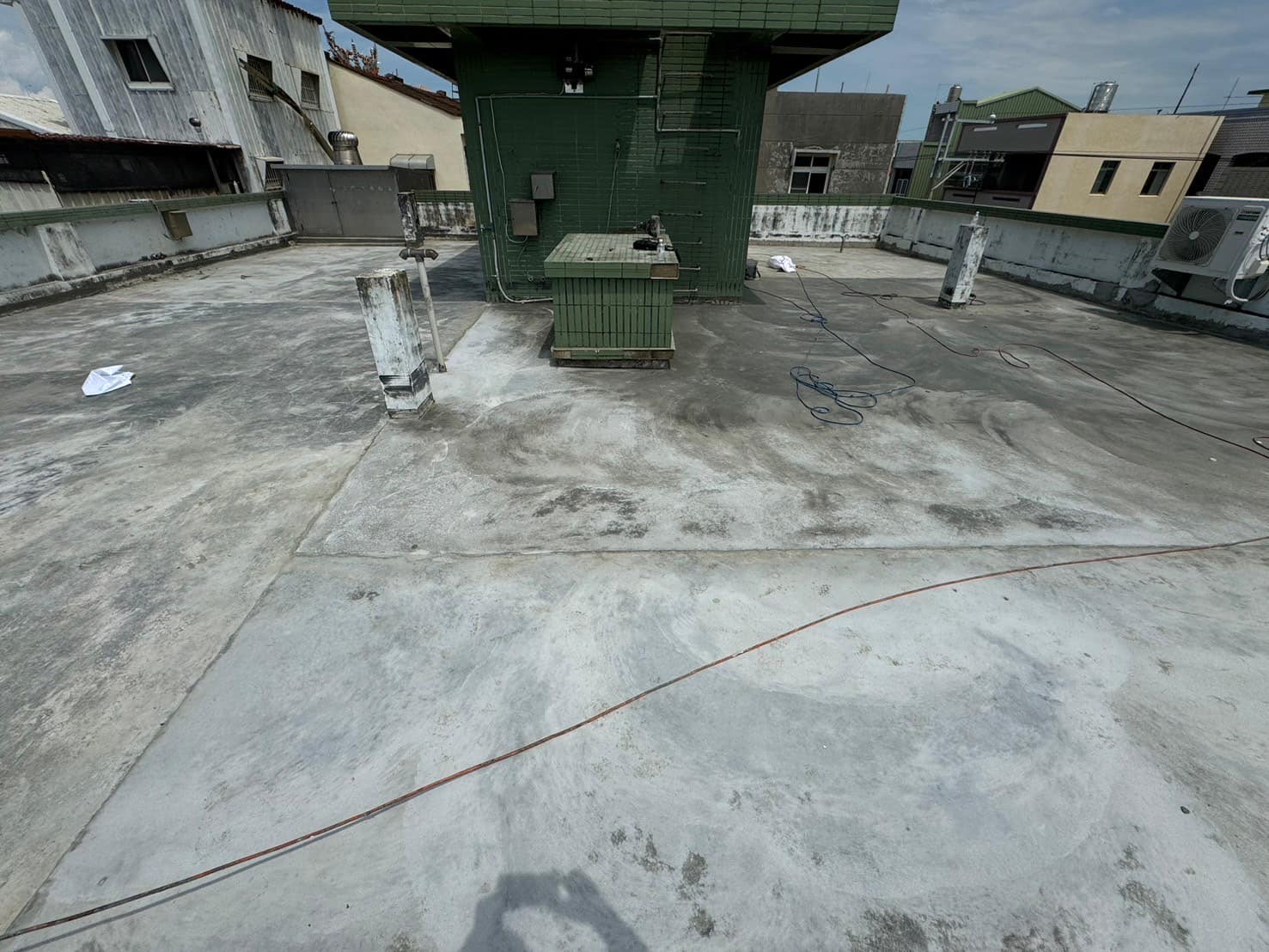 嘉義布袋郵局屋頂PU防水整修 封面 220m2 67坪