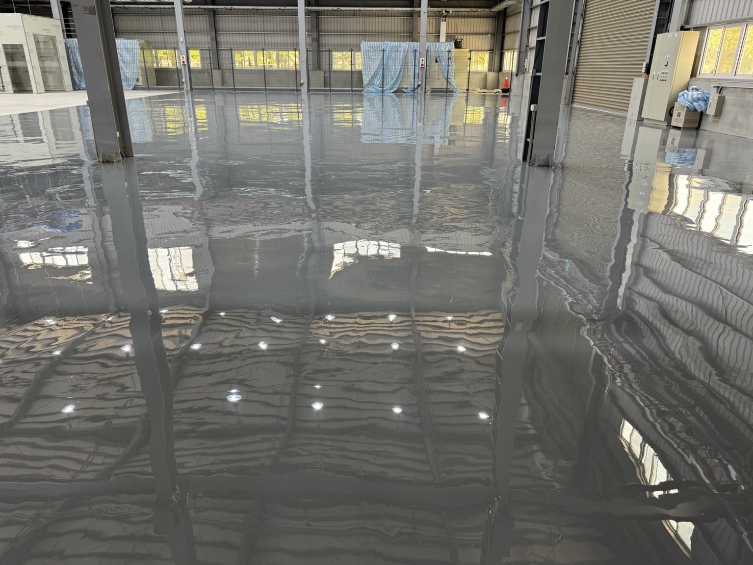 柳營工業區廠房 流展型EPOXY地坪塗裝 數量2300m2 